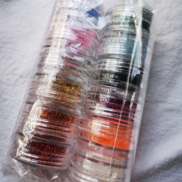 Glitter Makeup (12 pack) - Picture 2 of 2